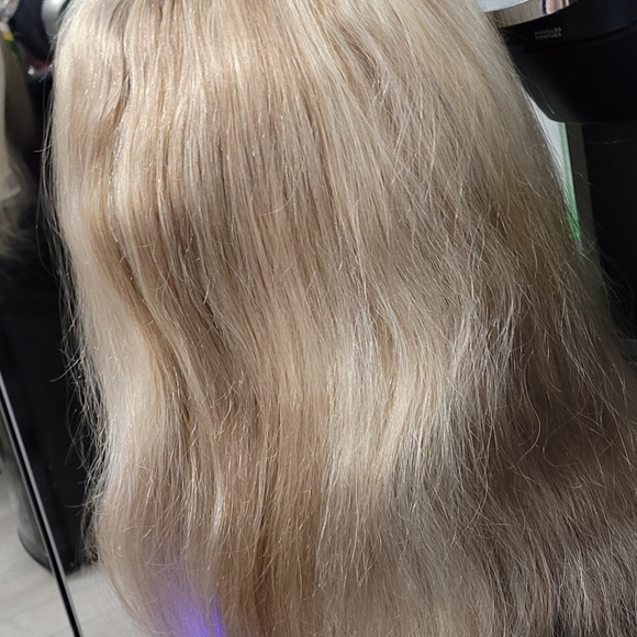 Beautiful human hair full lace wig from Pearl's Hair Boutique. Part anywhere! - Picture 8 of 10